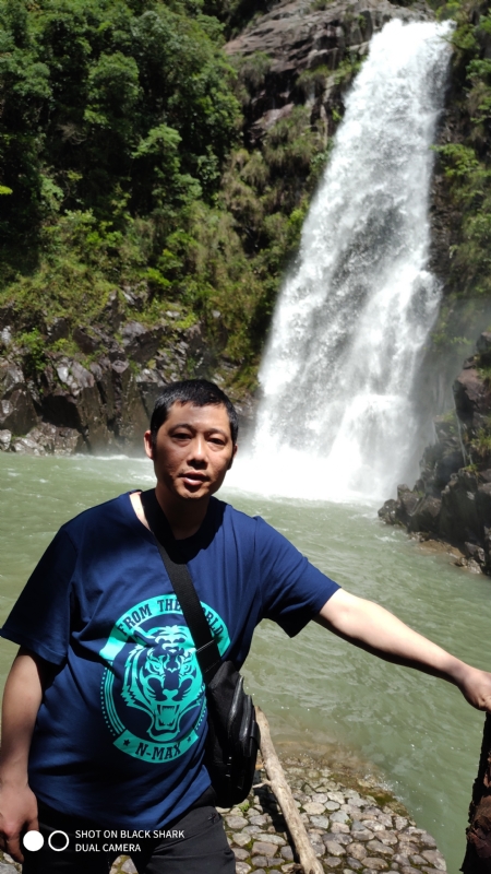 石头的第一张照片--浙江认干亲服务网