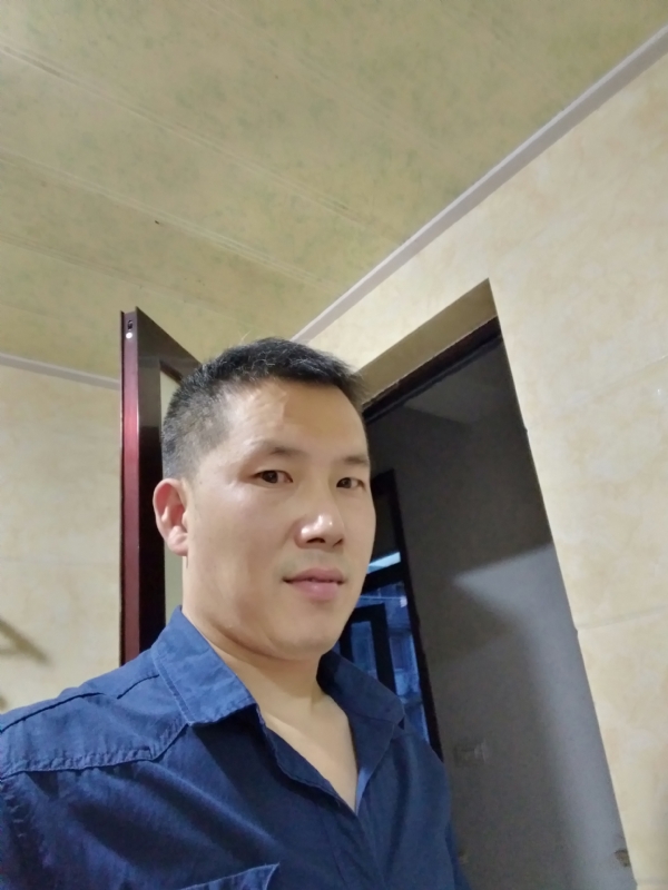 余生搀扶走的第一张照片--浙江认干亲服务网