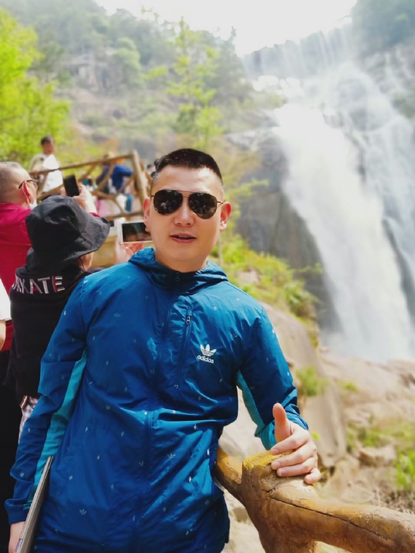 钟爱一生的第一张照片--浙江认干亲服务网