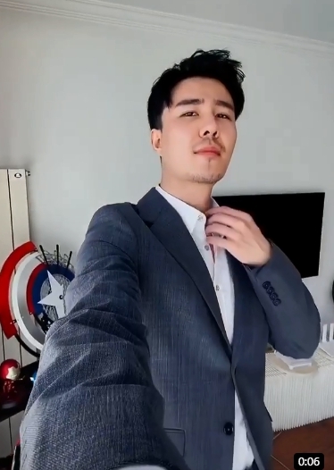 孤獨一郎的第一张照片--浙江认干亲服务网