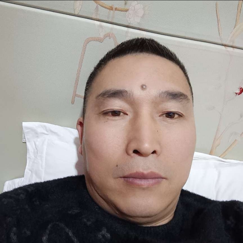 痴情男的第二张照片--浙江认干亲服务网