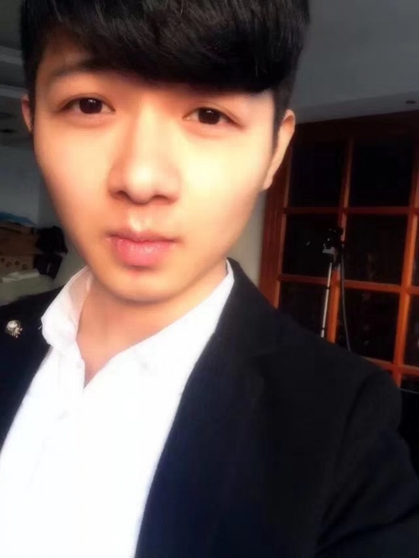 萨拉嘿呦的第一张照片--浙江认干亲服务网