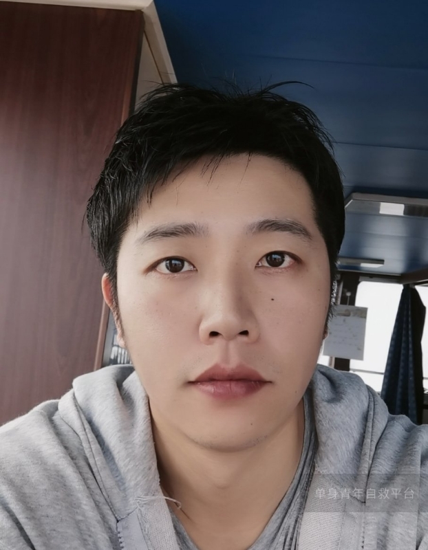 不太帅的男人的第一张照片--浙江认干亲服务网