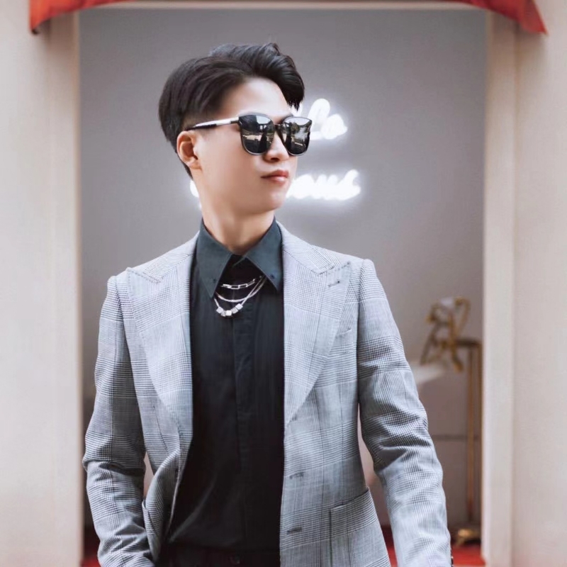 苟逸飞48的第二张照片--浙江认干亲服务网