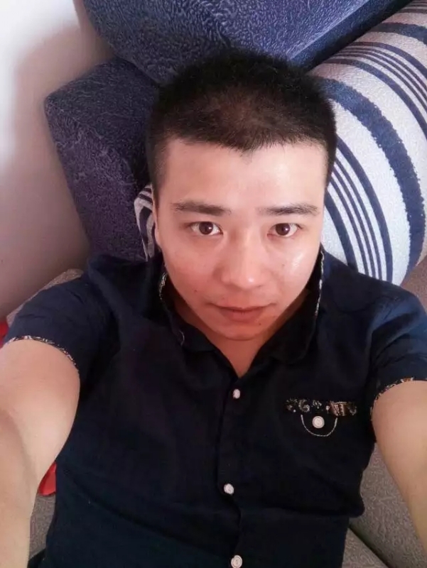 漫步的面包的第一张照片--浙江认干亲服务网