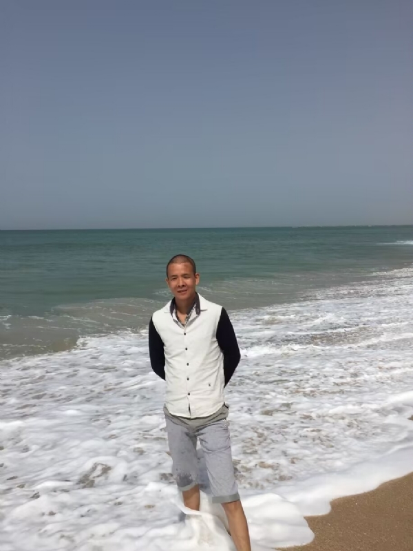 飞雪飘零的第二张照片--浙江认干亲服务网