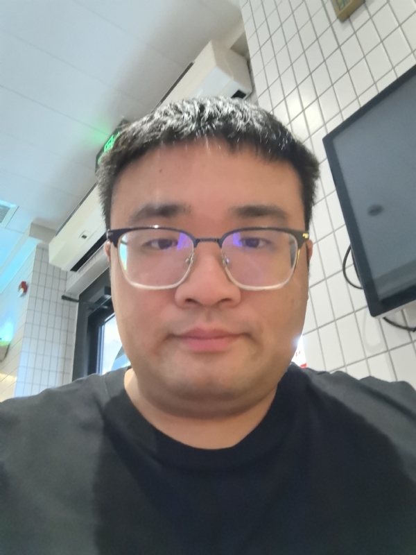 君临天下的第三张照片--浙江认干亲服务网