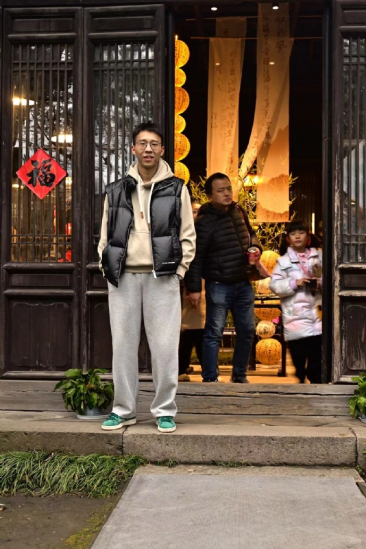 浦江小后生的第一张照片--浙江认干亲服务网