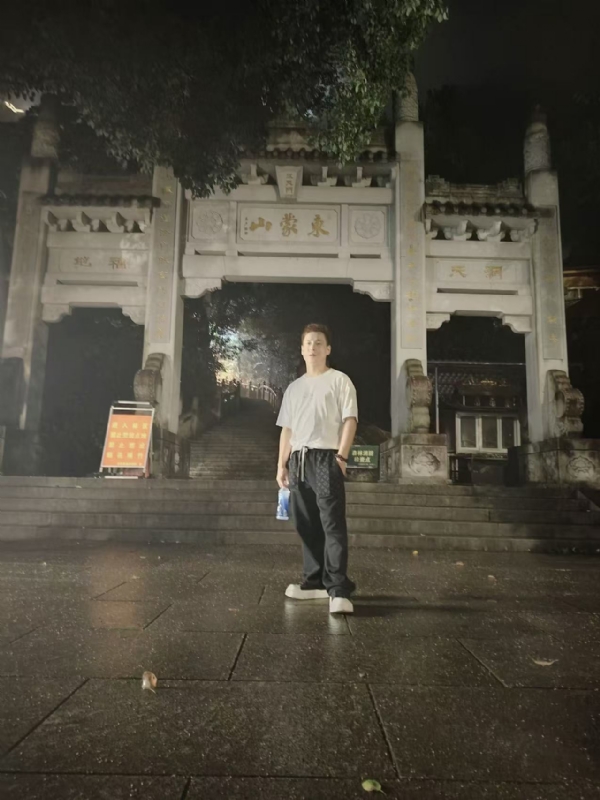 慕晨的第一张照片--浙江认干亲服务网